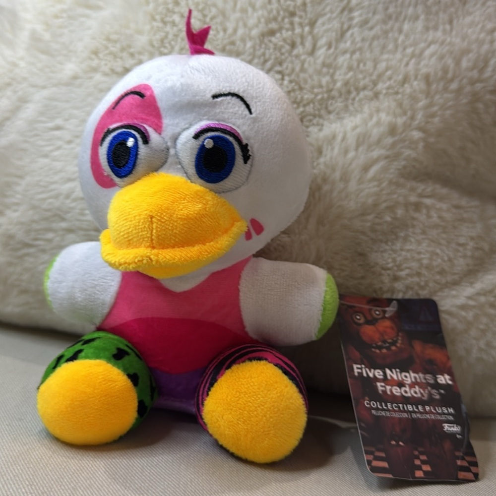 Funko Five Nights At Freddy’s glam rock chica - Picture 2 of 5